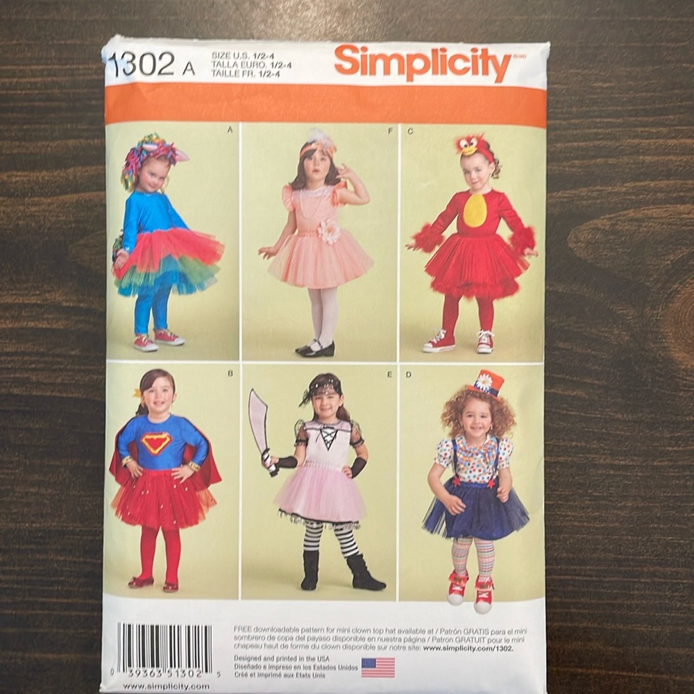 Simplicity Pattern 1302 Toddler/Preschool Costumes Sizes 1/2-4